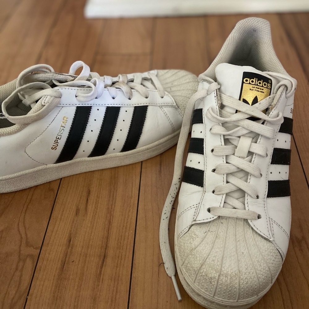 Preworn Adidas Superstars - Picture 3 of 3